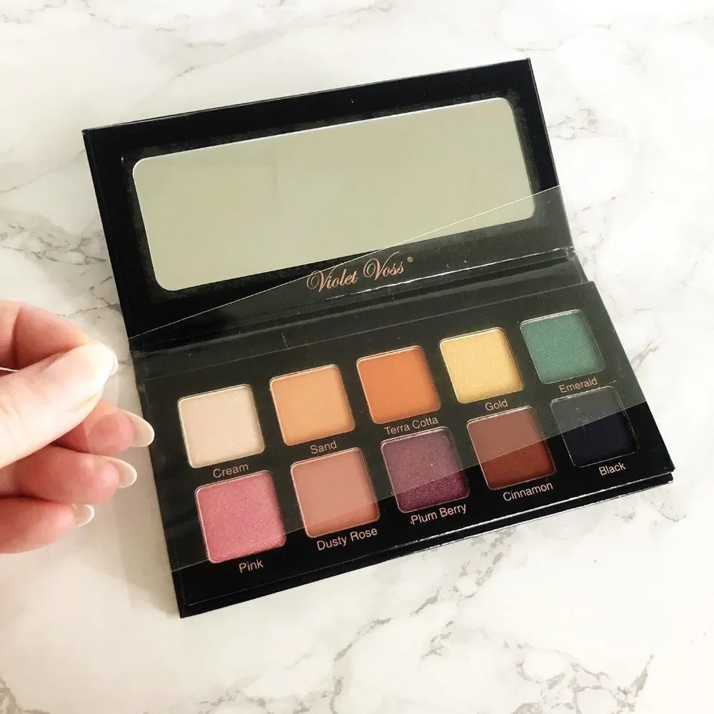 NWOB Essentials PRO Eyeshadow Palette - Violet Voss